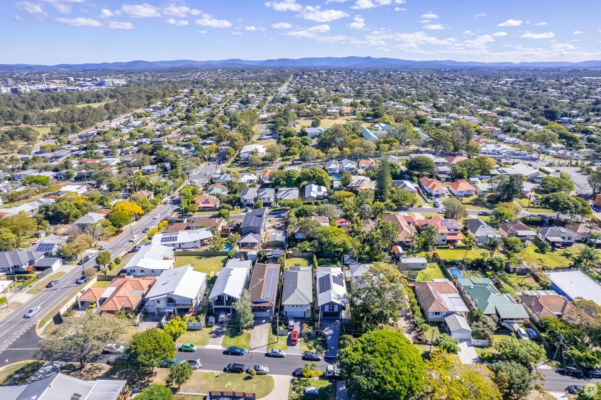 8A Sheena Street, Geebung Sold by Aurora Property - image 1