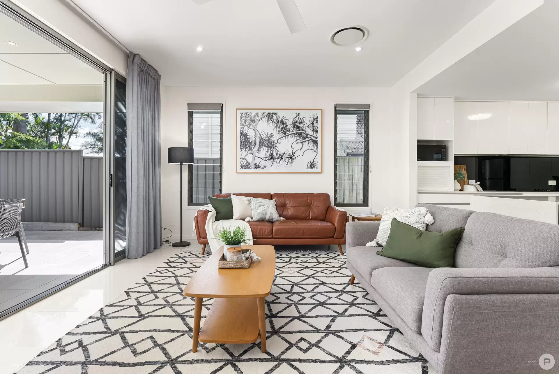 8A Sheena Street, Geebung Sold by Aurora Property - image 1