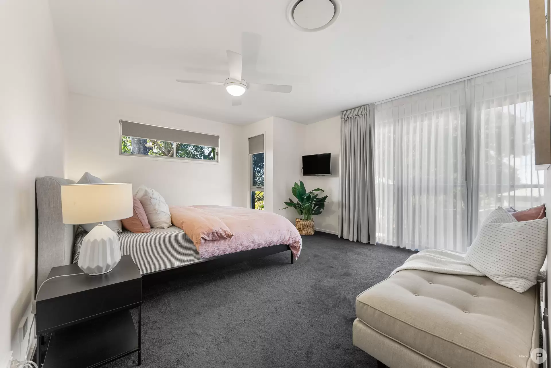 8A Sheena Street, Geebung Sold by Aurora Property - image 1
