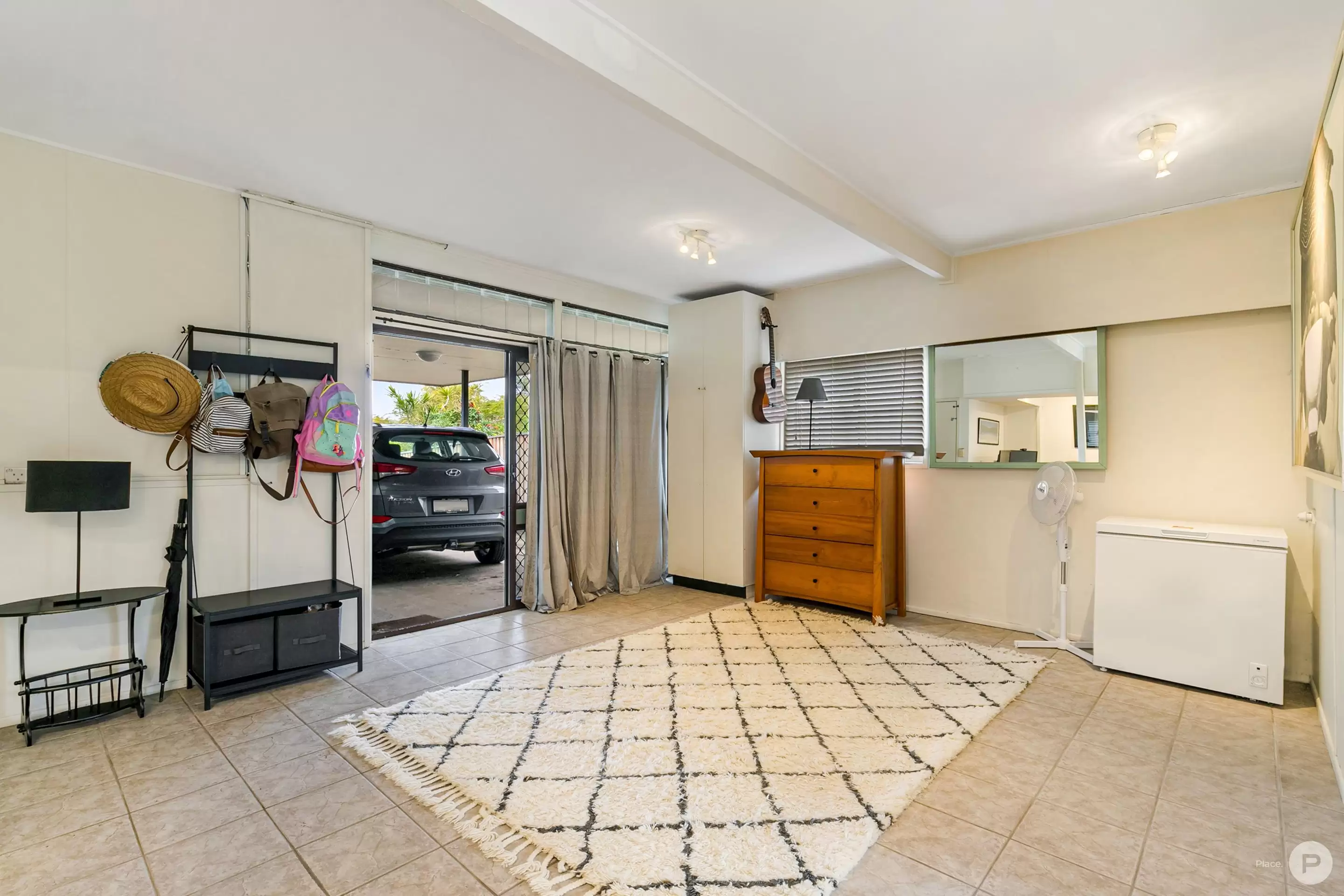7 Franciscea Street, Everton Hills Sold by Aurora Property - image 8