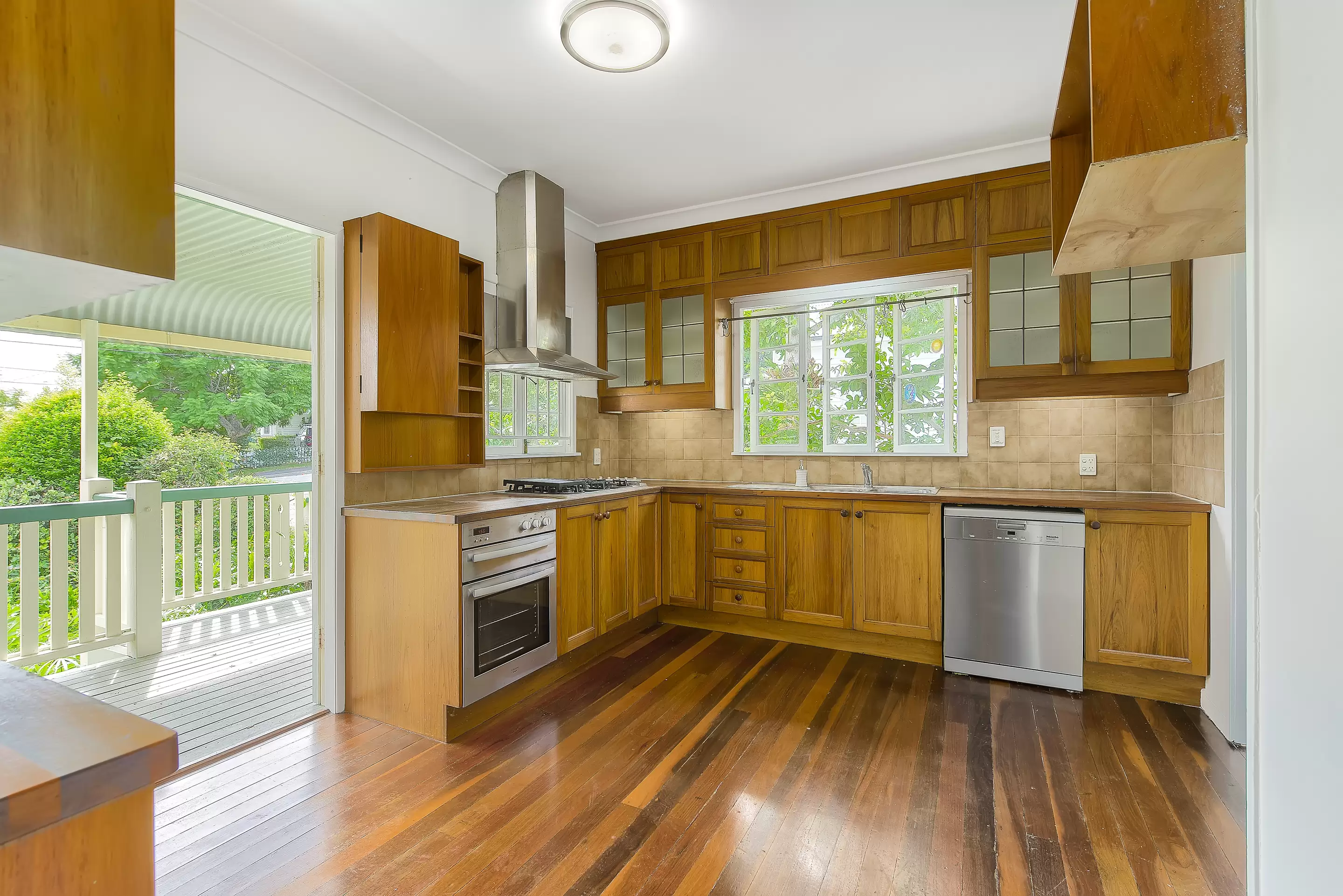 20 Glenrosa Road, Red Hill Sold by Aurora Property - image 8