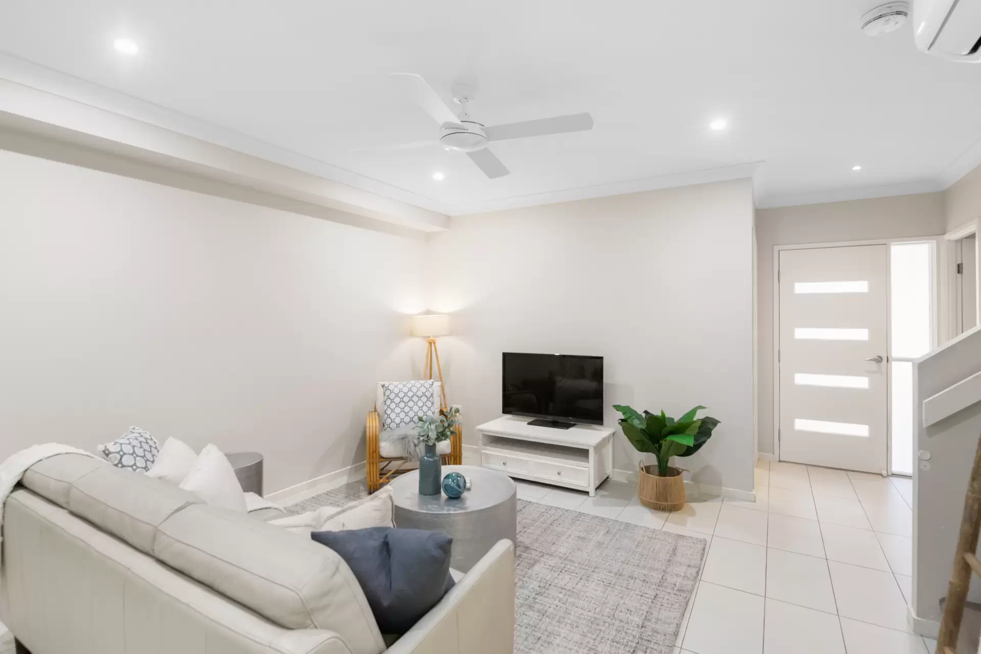 9/111 Leitchs Road South, Albany Creek Sold by Aurora Property - image 1
