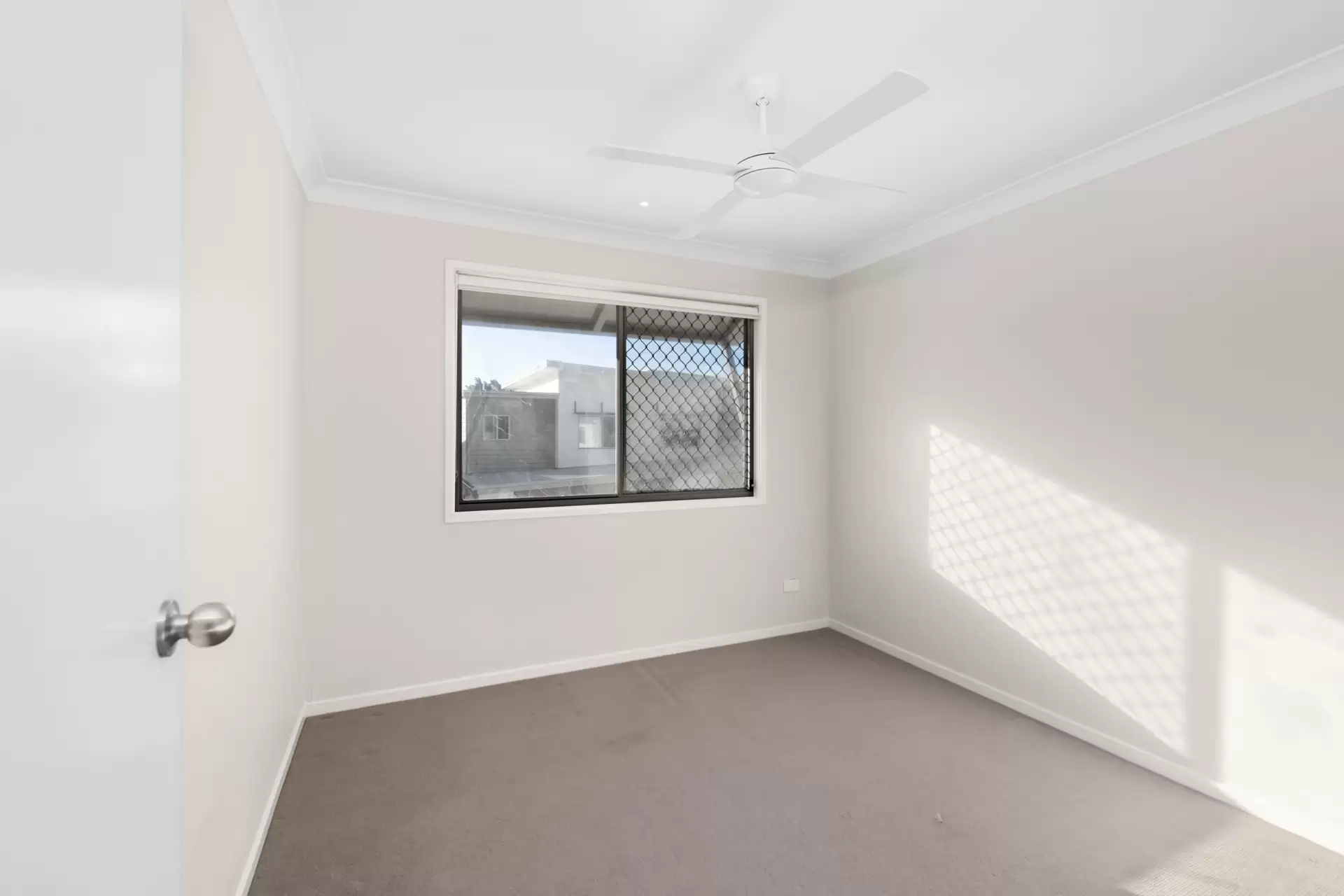 9/111 Leitchs Road South, Albany Creek Sold by Aurora Property - image 1