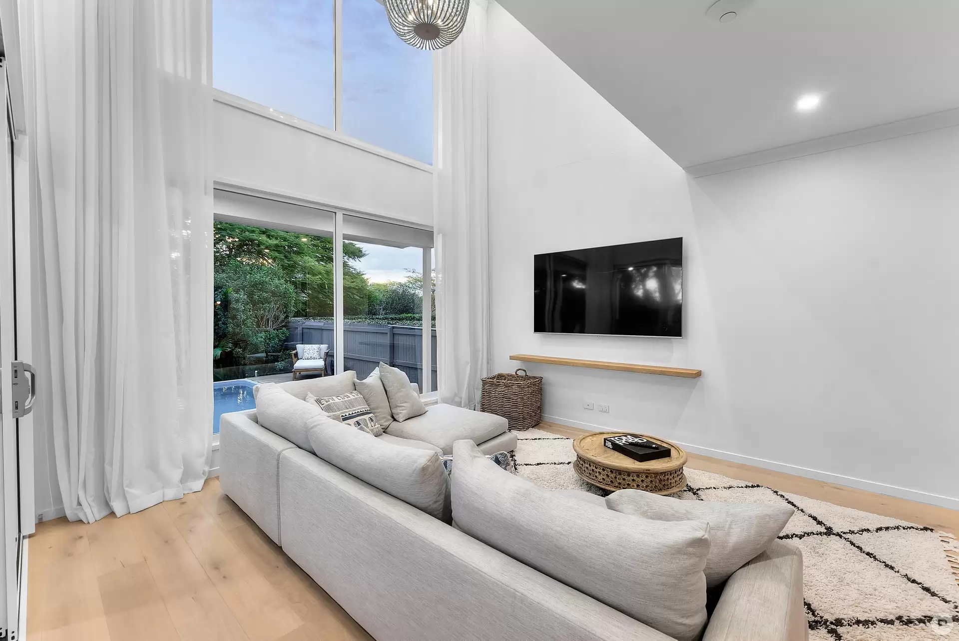18 High Street, Ashgrove Sold by Aurora Property - image 1