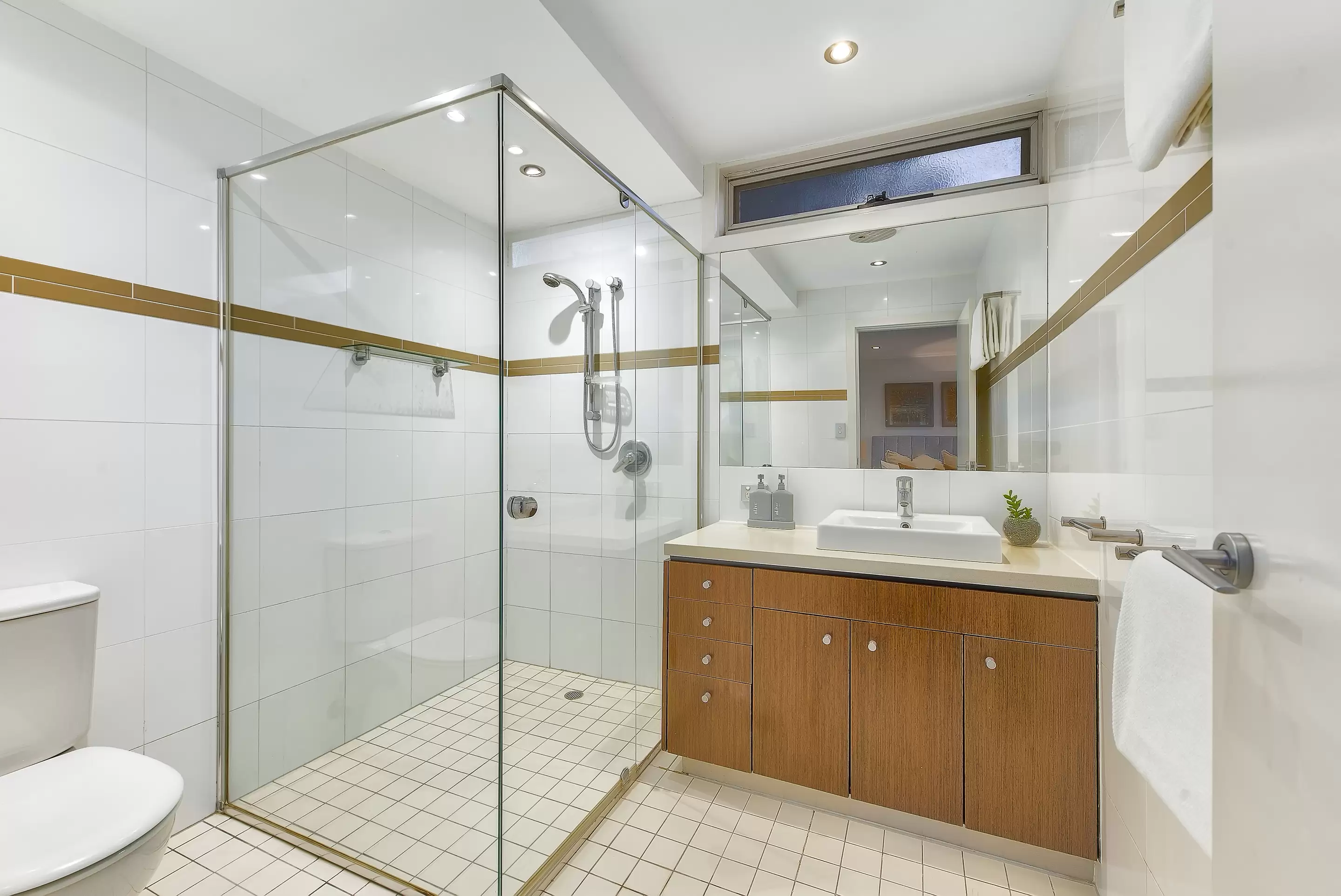 32 Montpelier Street, Grange Sold by Aurora Property - image 20
