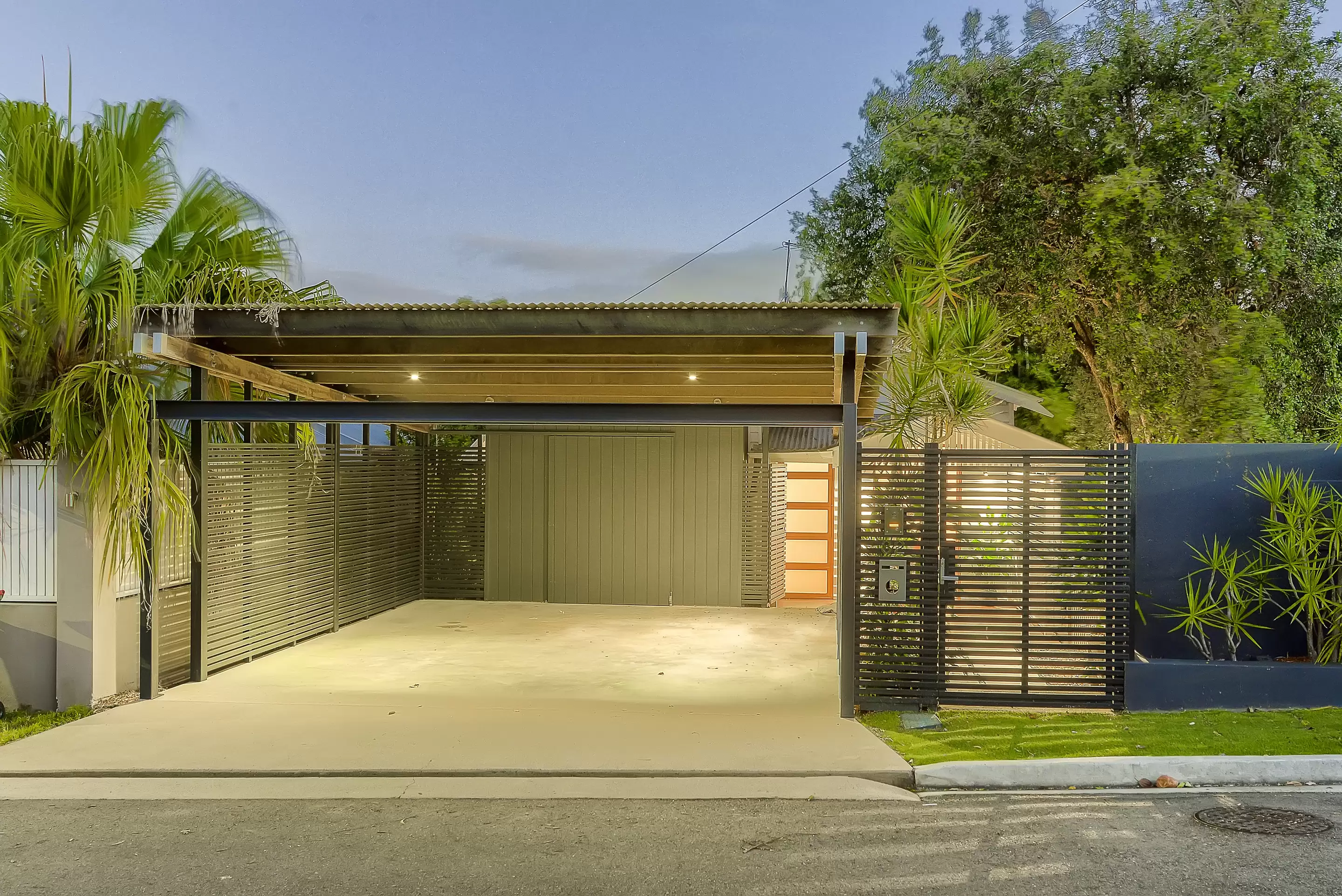 32 Montpelier Street, Grange Sold by Aurora Property - image 2