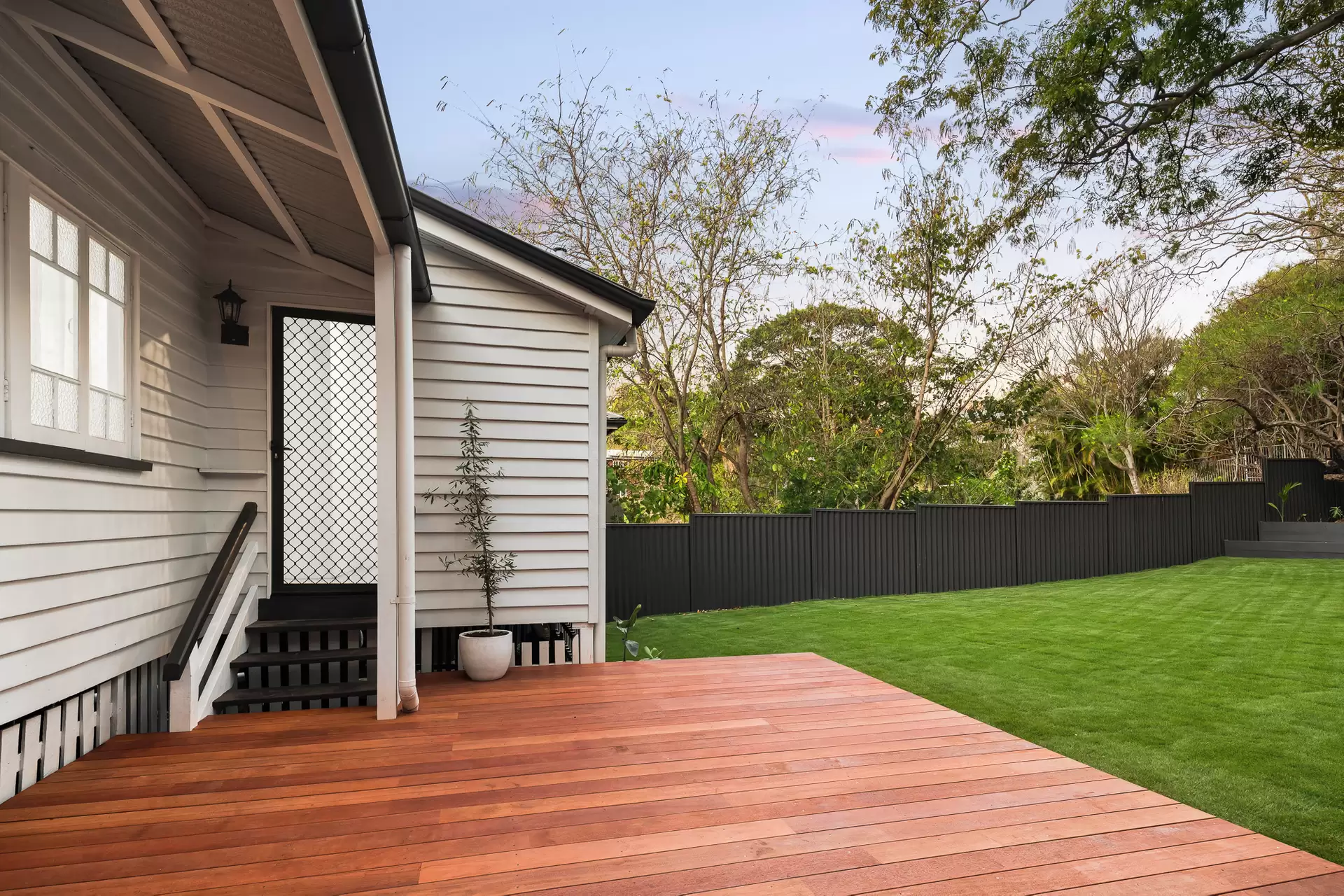 74 Hetherington Street, Herston Sold by Aurora Property - image 1