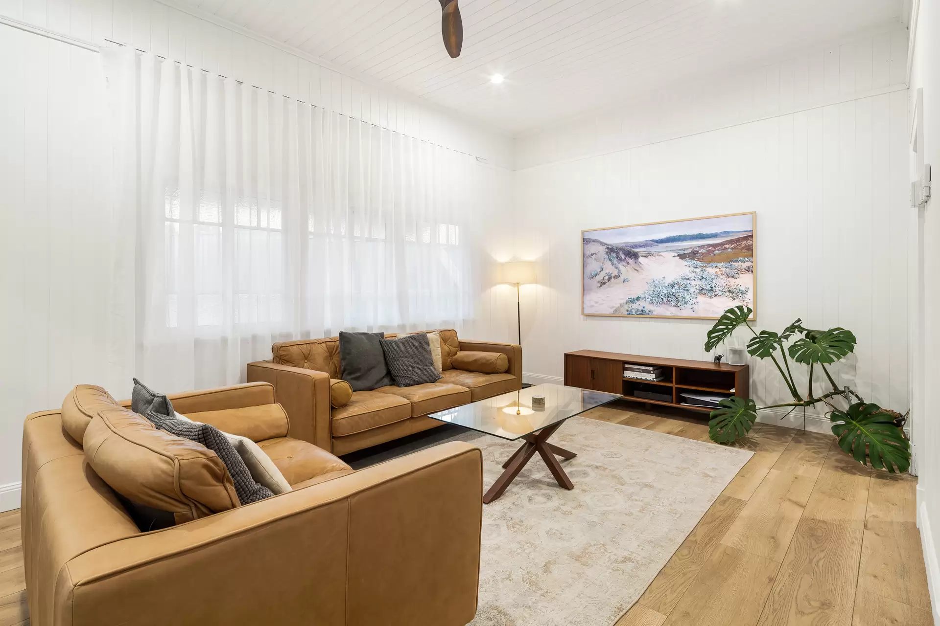 74 Hetherington Street, Herston Sold by Aurora Property - image 1