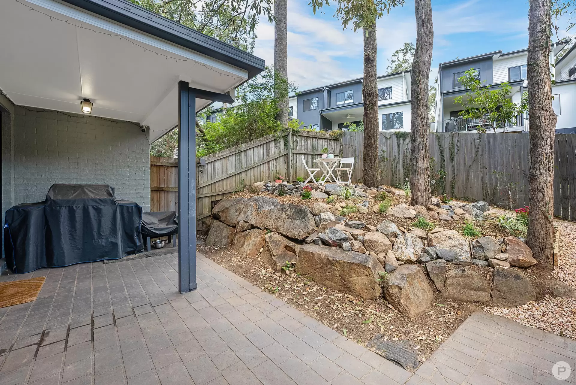 21/960 Hamilton Road, McDowall Sold by Aurora Property - image 1