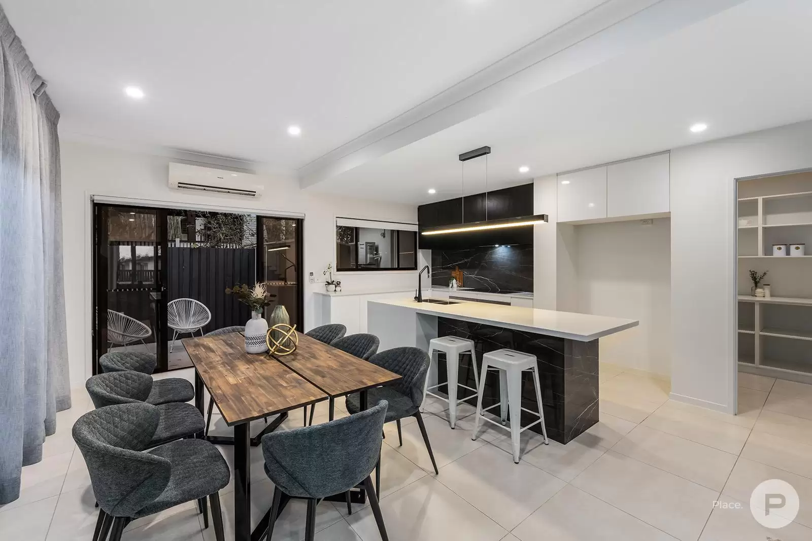 166 Glen Retreat Road, Mitchelton Sold by Aurora Property - image 7