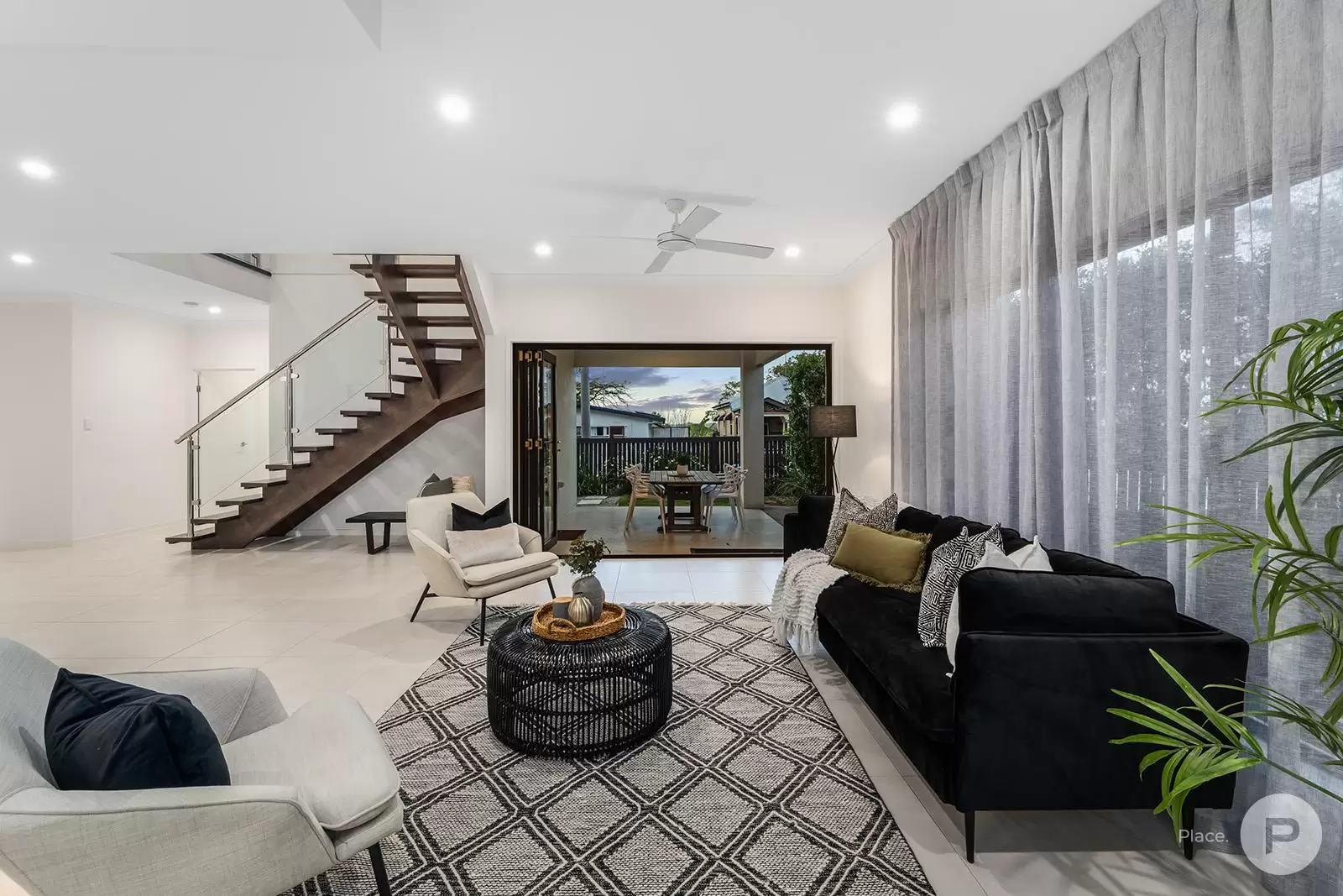 166 Glen Retreat Road, Mitchelton Sold by Aurora Property - image 3