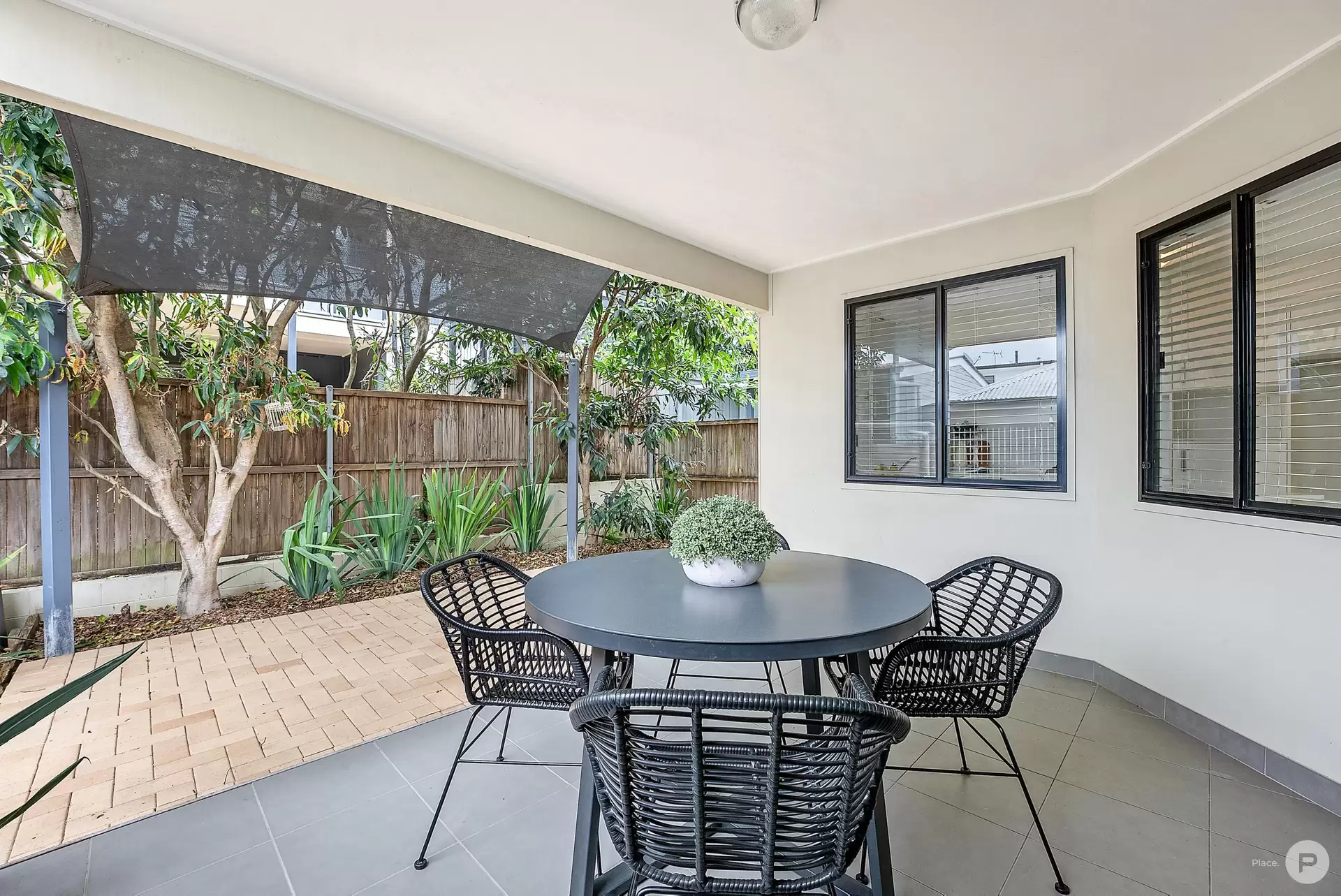 32 Farm Street, Newmarket Sold by Aurora Property - image 1