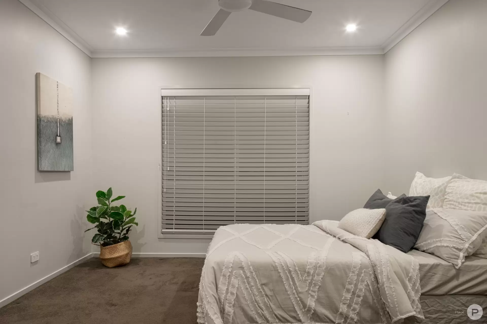 124 White Street, Wavell Heights Sold by Aurora Property - image 1
