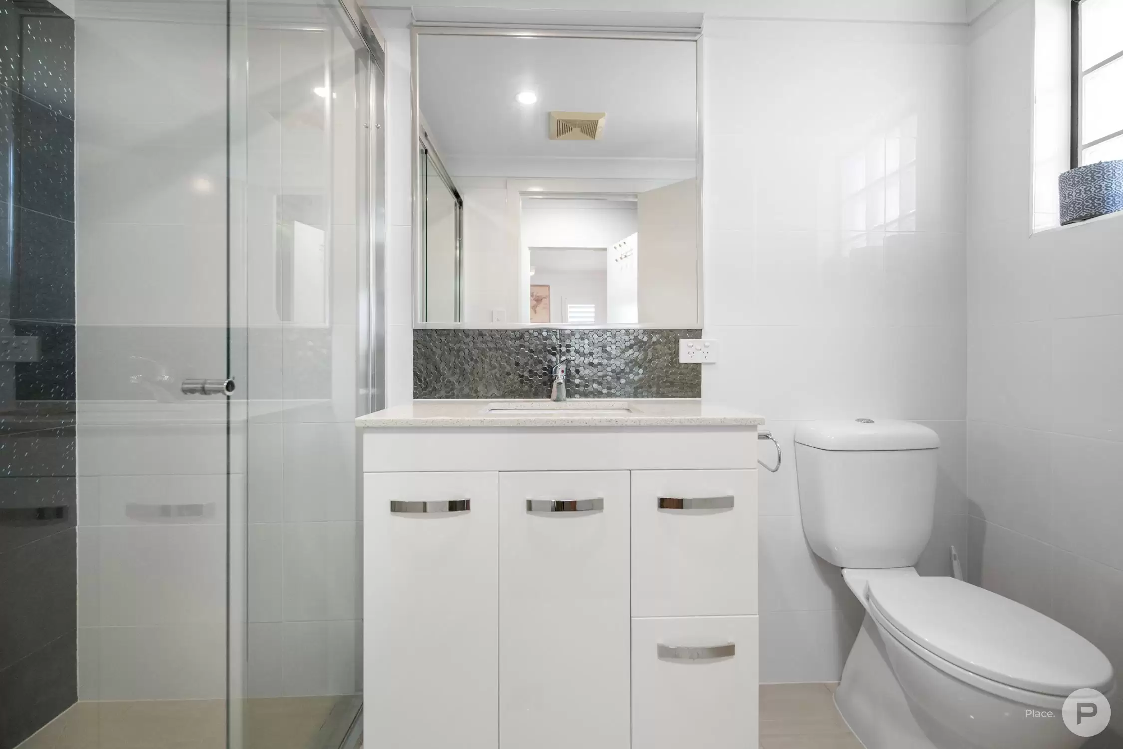 8/17 Norman Street, Wooloowin Sold by Aurora Property - image 8