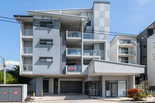 8/17 Norman Street, Wooloowin Sold by Aurora Property