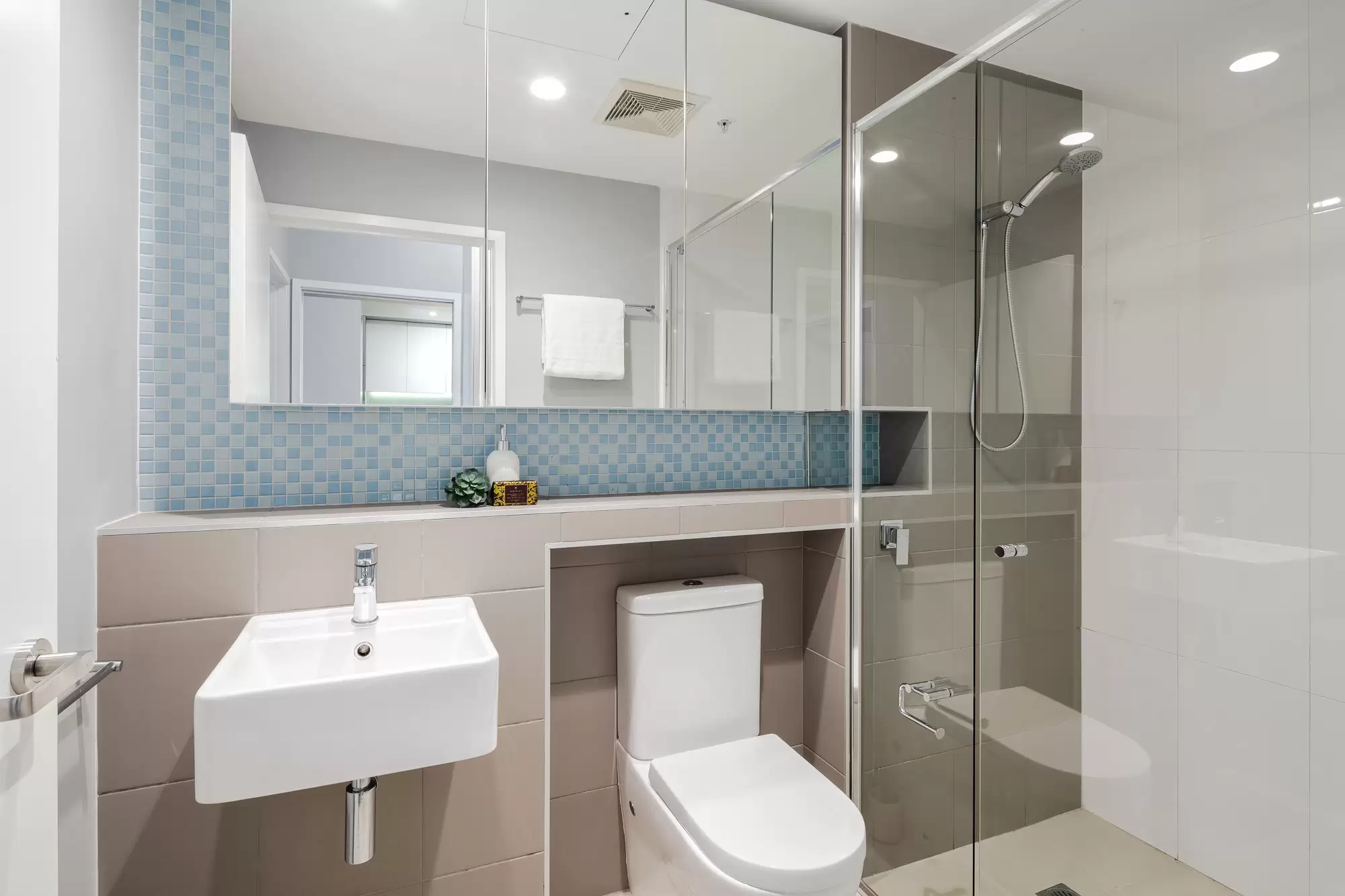 31301/67 Blamey Street, Kelvin Grove Sold by Aurora Property - image 16