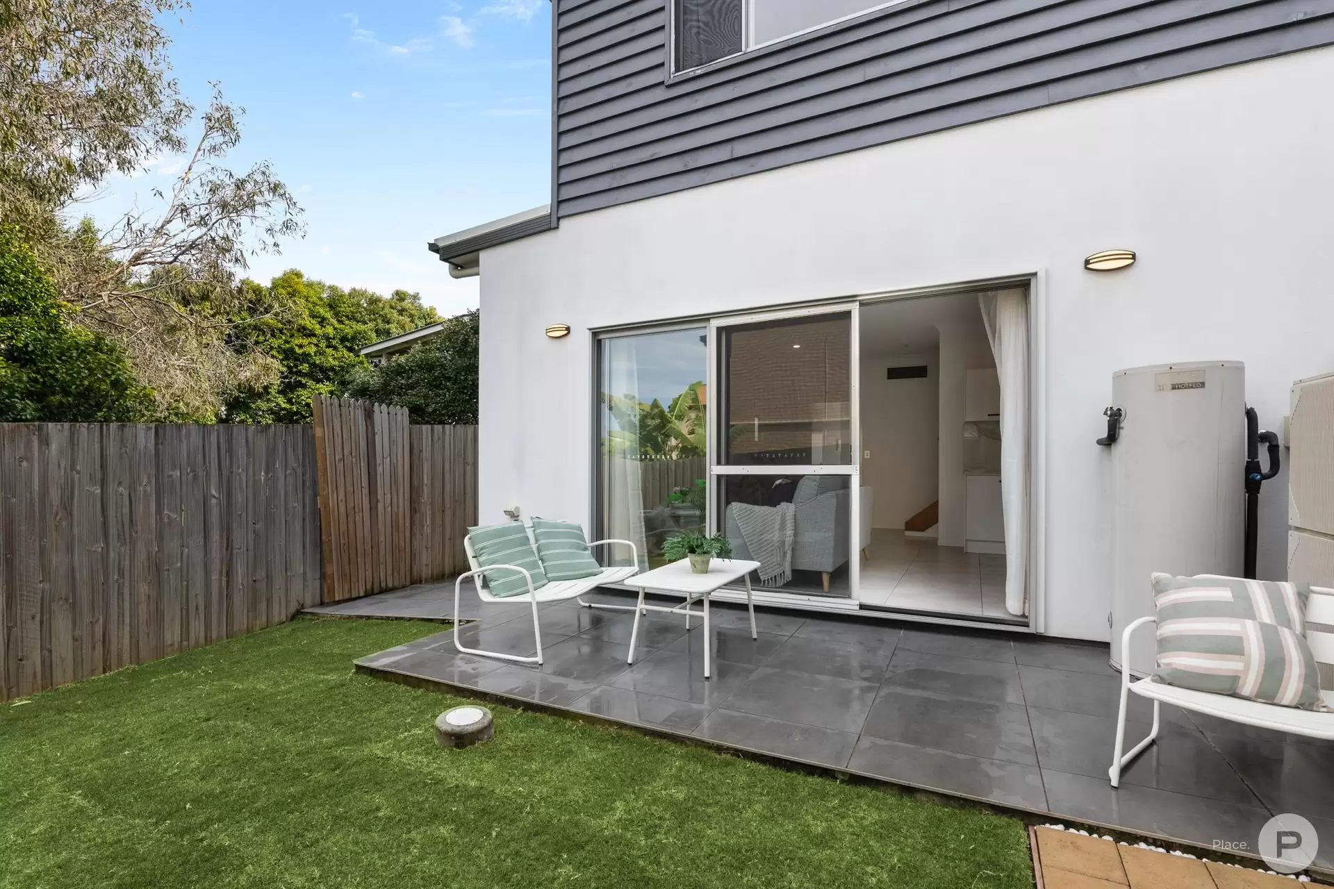 3/21 Christian Street, Clayfield Sold by Aurora Property - image 1