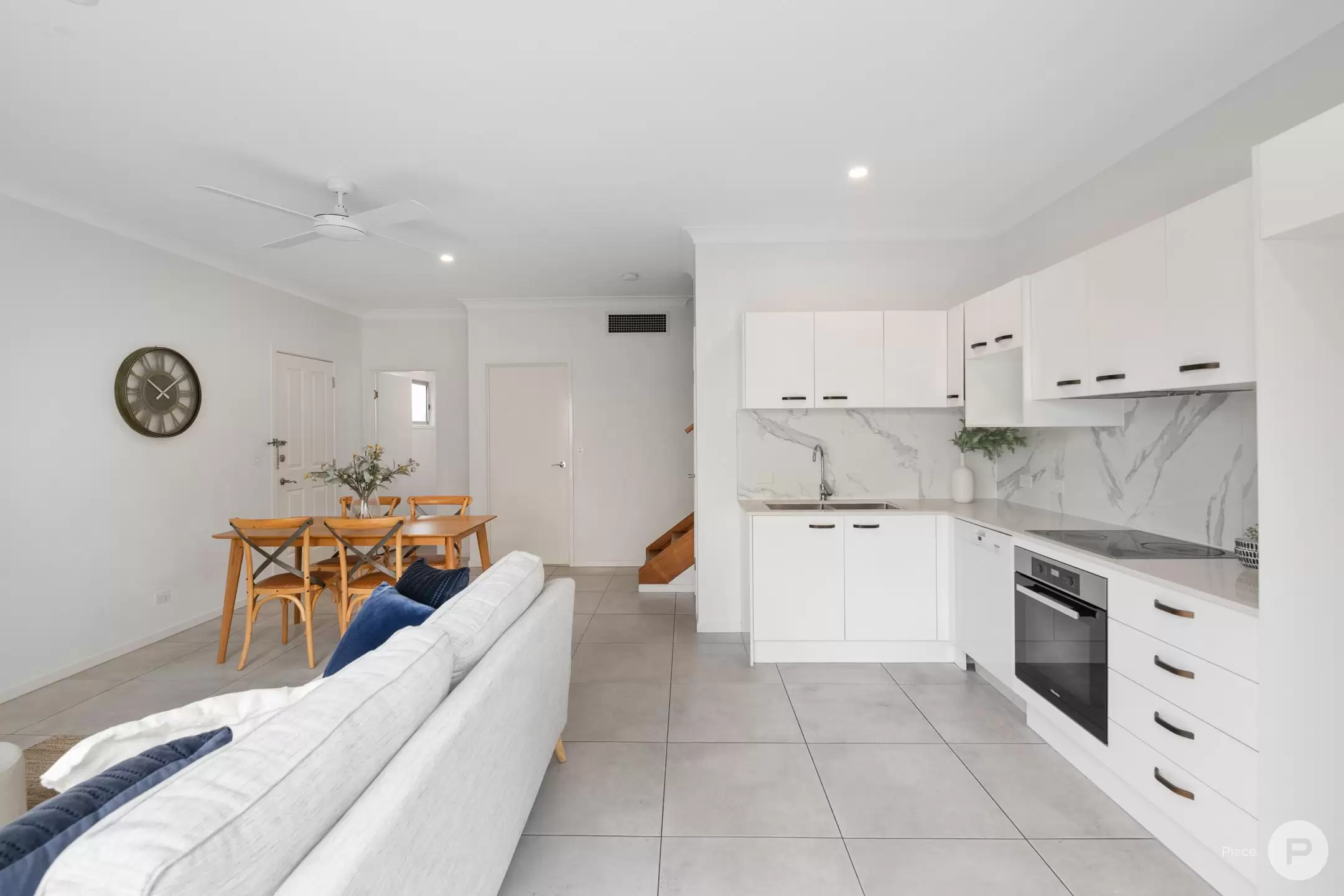3/21 Christian Street, Clayfield Sold by Aurora Property - image 2