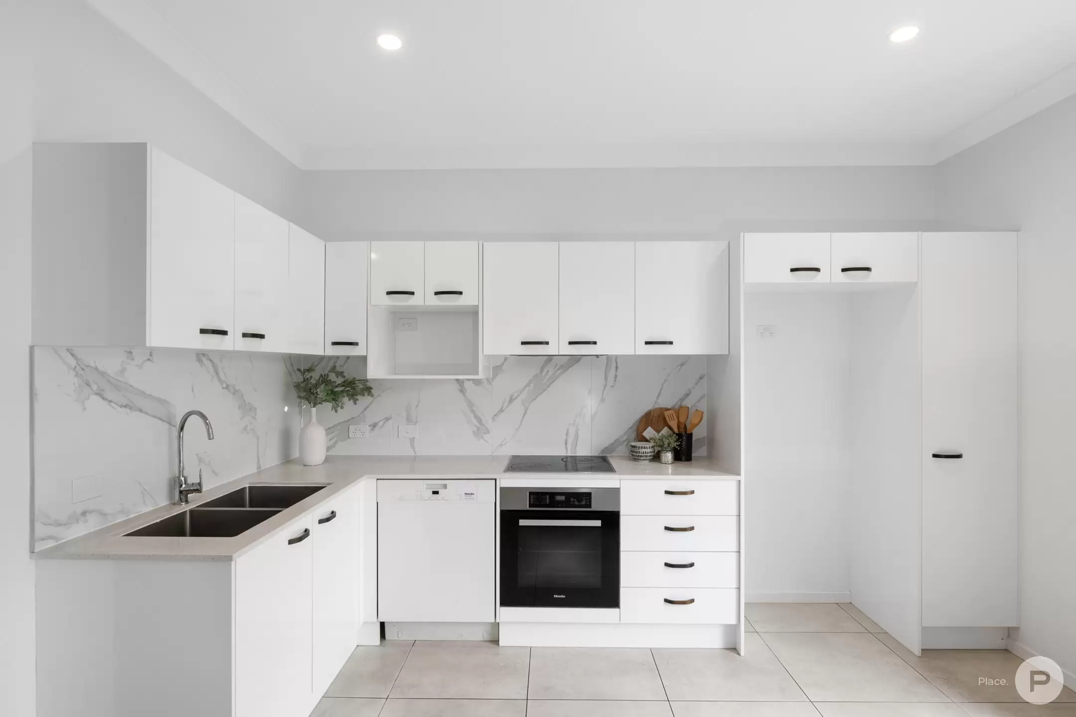 3/21 Christian Street, Clayfield Sold by Aurora Property - image 4