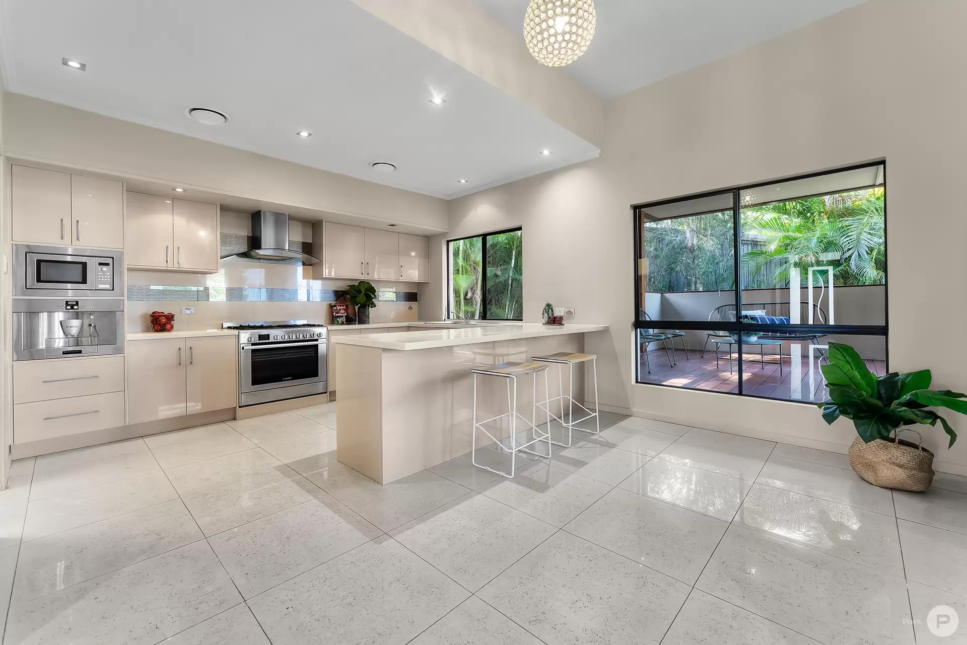 29 Atrium Way, Everton Hills Sold by Aurora Property - image 1