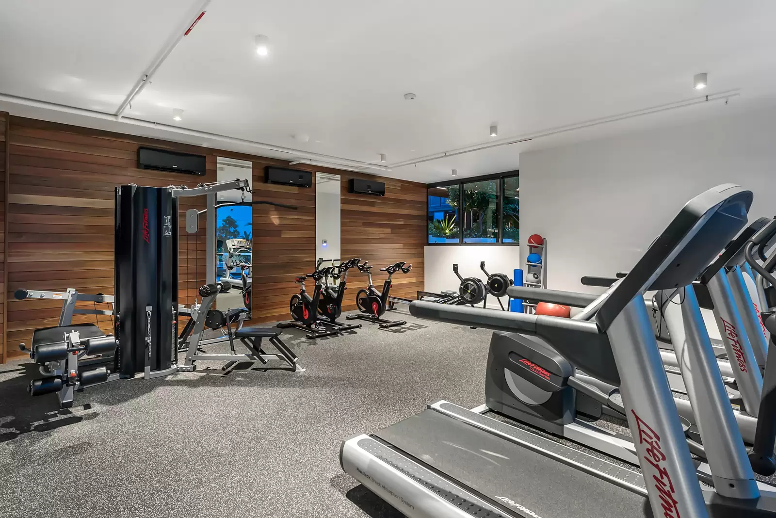 4046/41 Austin Street, Newstead Sold by Aurora Property - image 8