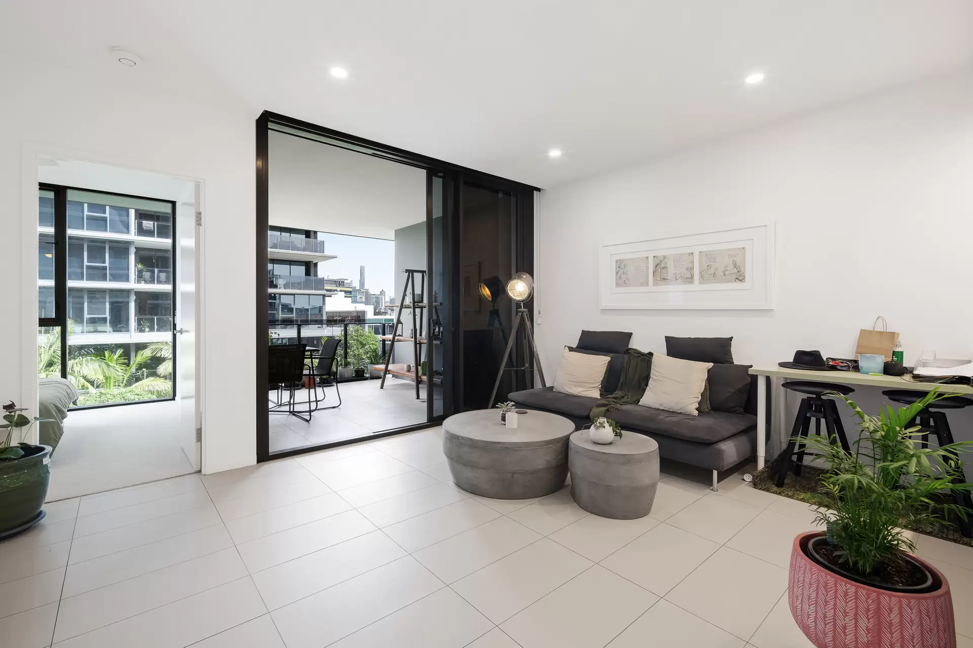 4046/41 Austin Street, Newstead Sold by Aurora Property - image 1