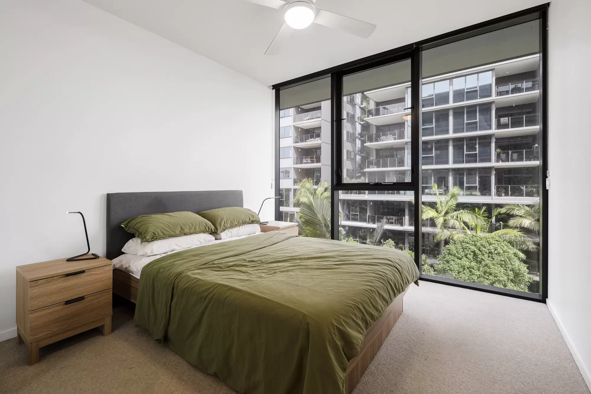 4046/41 Austin Street, Newstead Sold by Aurora Property - image 6