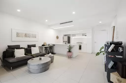 4046/41 Austin Street, Newstead Sold by Aurora Property