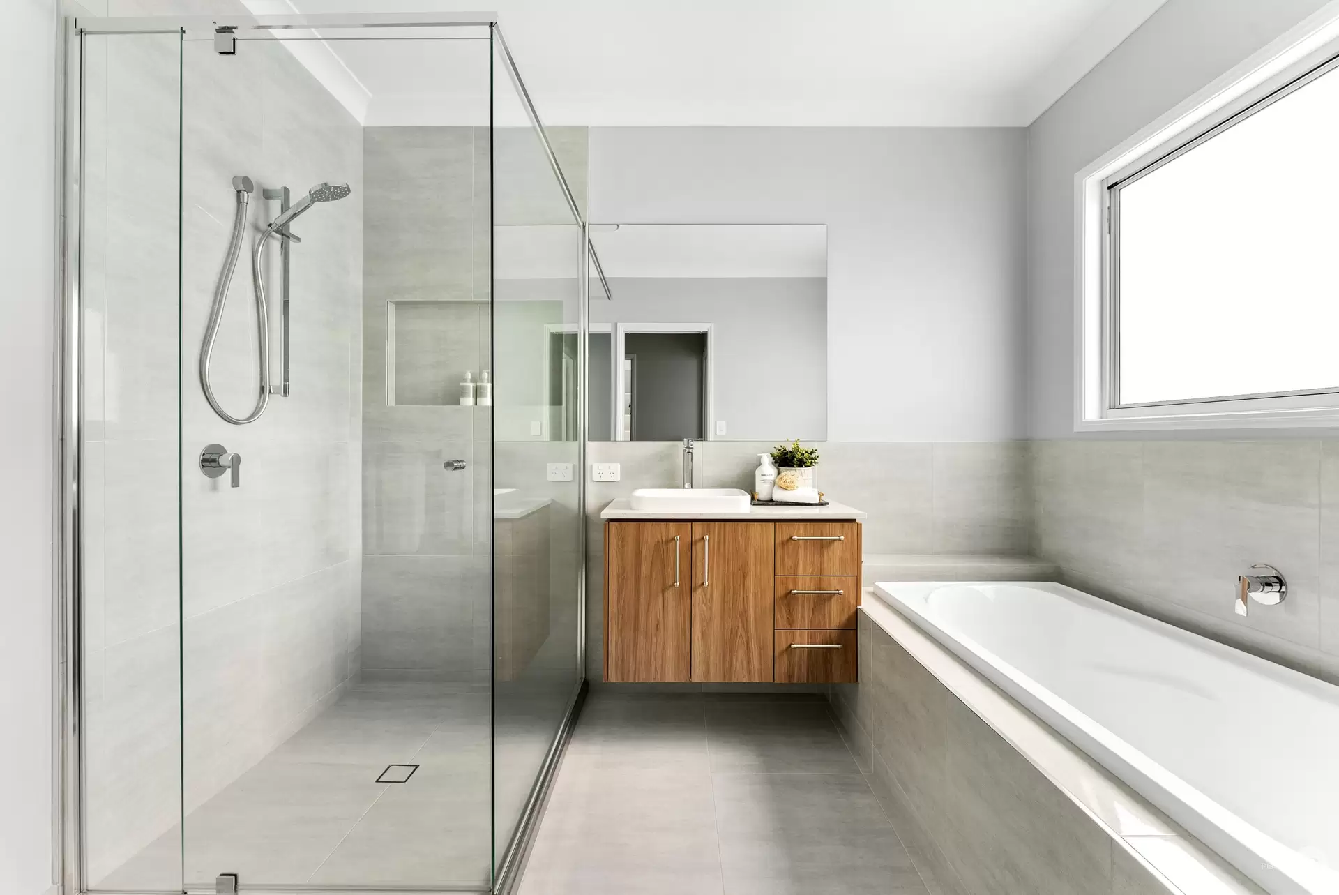 37 Hilda Street, Alderley Sold by Aurora Property - image 1