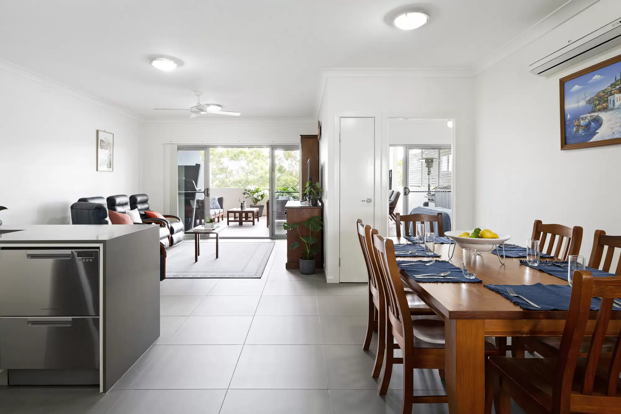 601/19 Tank Street, Kelvin Grove Sold by Aurora Property - image 2