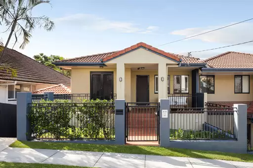 59 Fleming Road, Herston Sold by Aurora Property