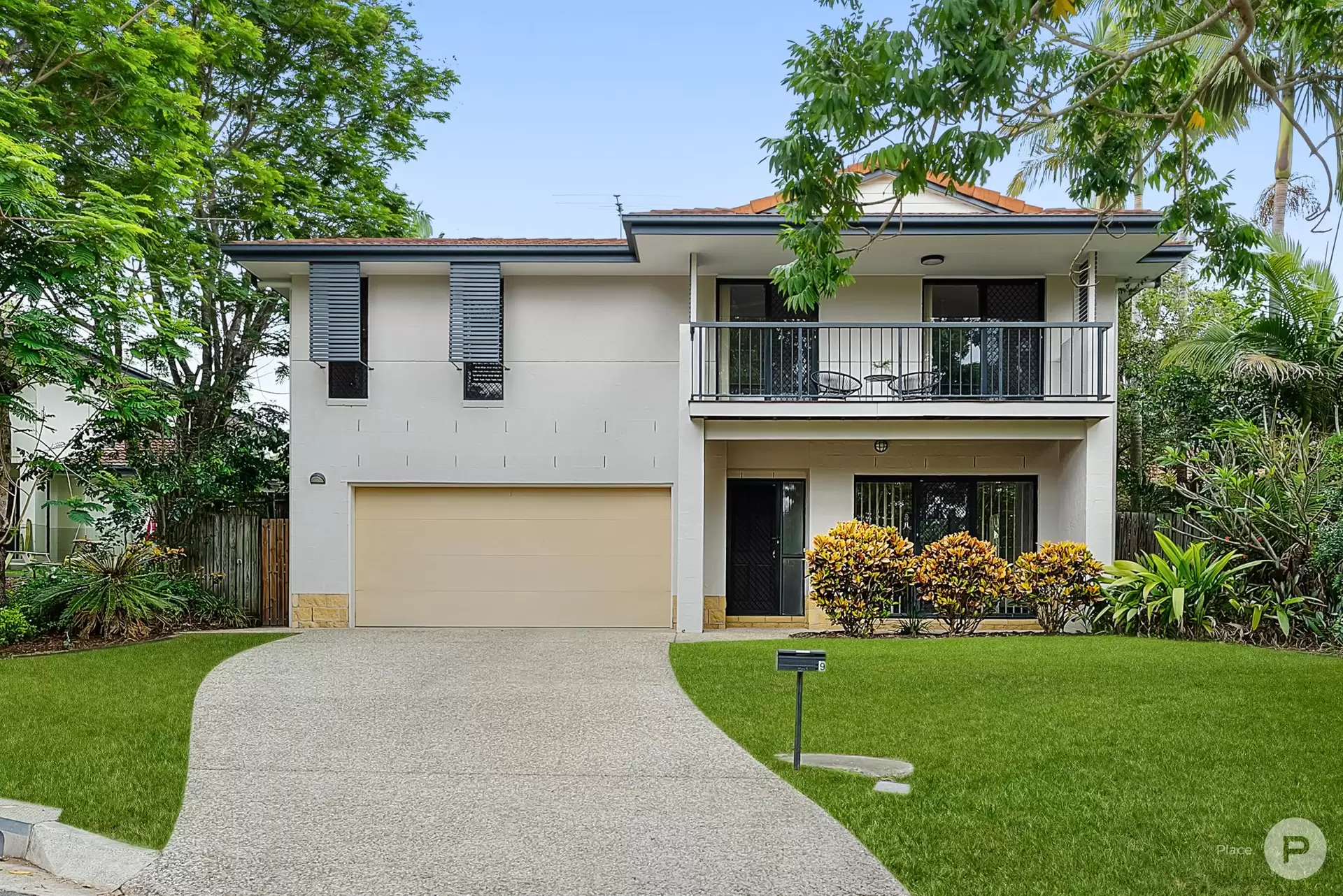 9 Indigo Crescent, Mitchelton