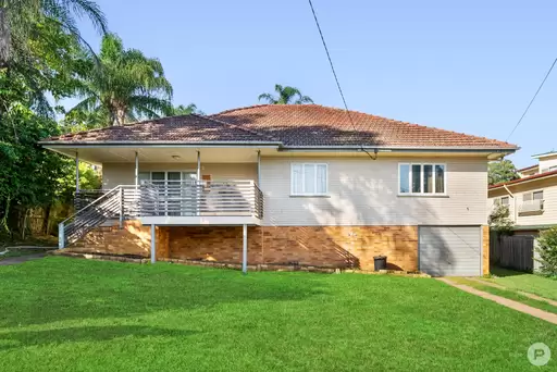 32 Howard Street, Gaythorne Sold by Aurora Property