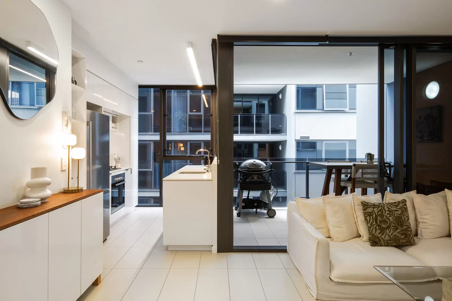1068/36 Evelyn Street, Newstead Sold by Aurora Property - image 1