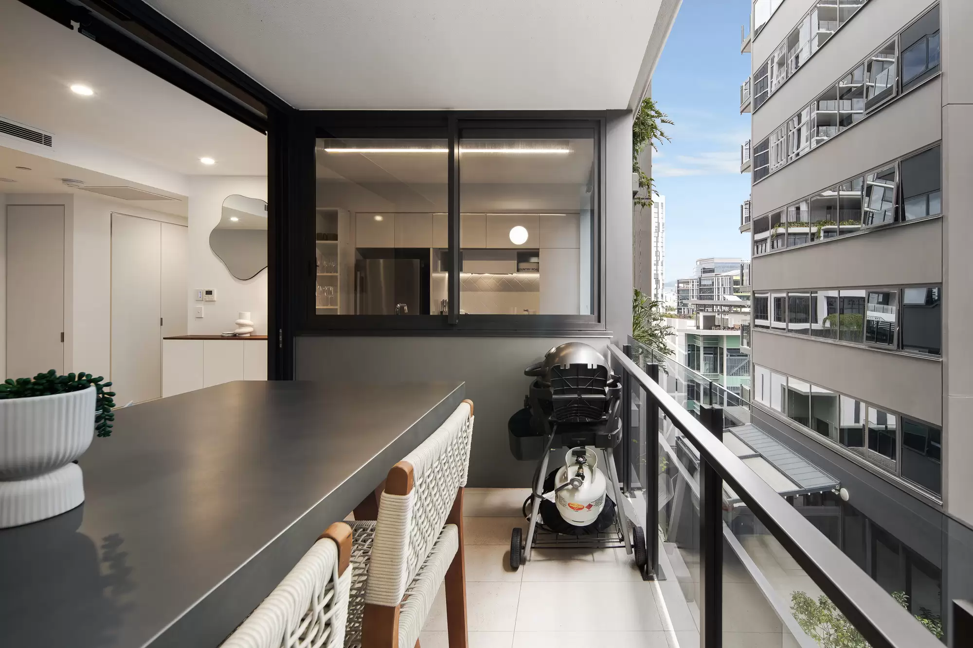1068/36 Evelyn Street, Newstead Sold by Aurora Property - image 6