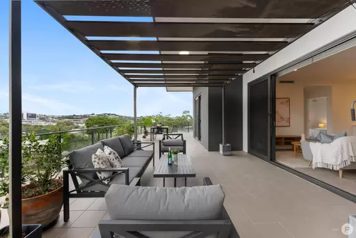 252/44-52 Grantson Street, Windsor Sold by Aurora Property