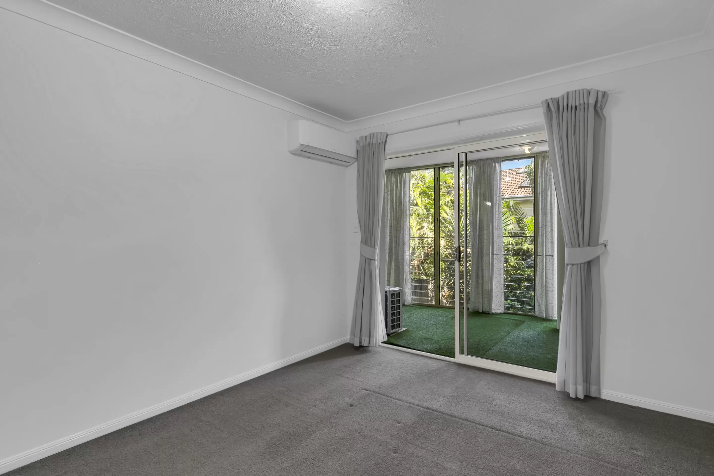 7/792 Sandgate Road, Clayfield Sold by Aurora Property - image 6