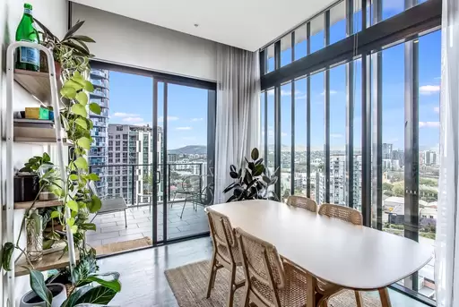 1905/27 Cordelia Street, South Brisbane Sold by Aurora Property