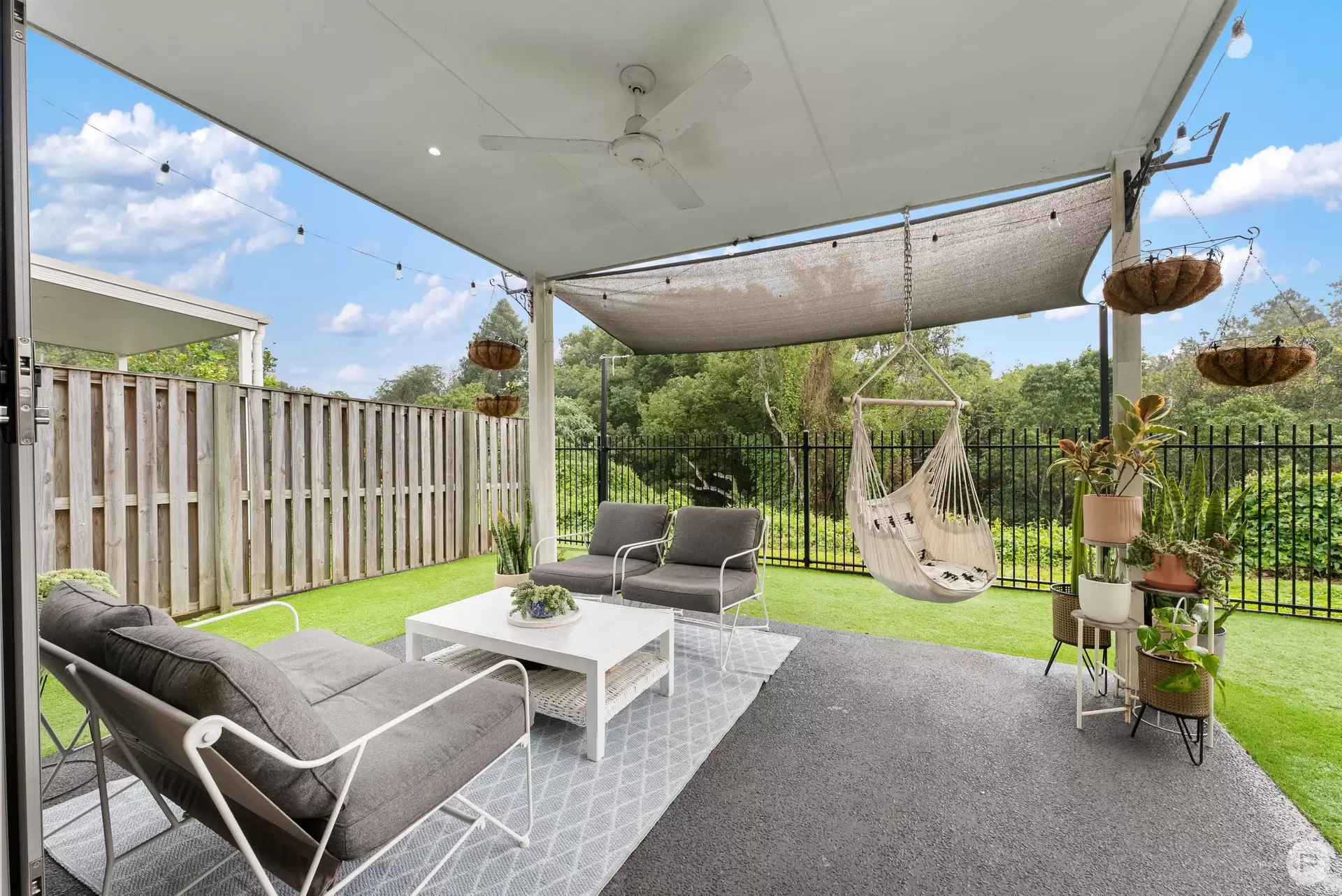 27/111 Leitchs Road South, Albany Creek Sold by Aurora Property - image 1