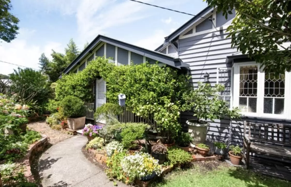 2 Raleigh Parade, Ashgrove Sold by Aurora Property - image 5