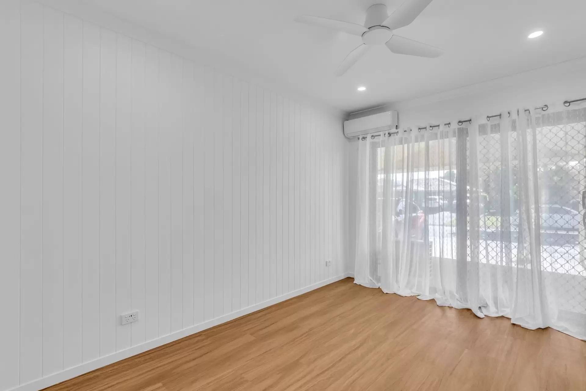 1/3 Rose Crescent, Fitzgibbon Leased by Aurora Property - image 1