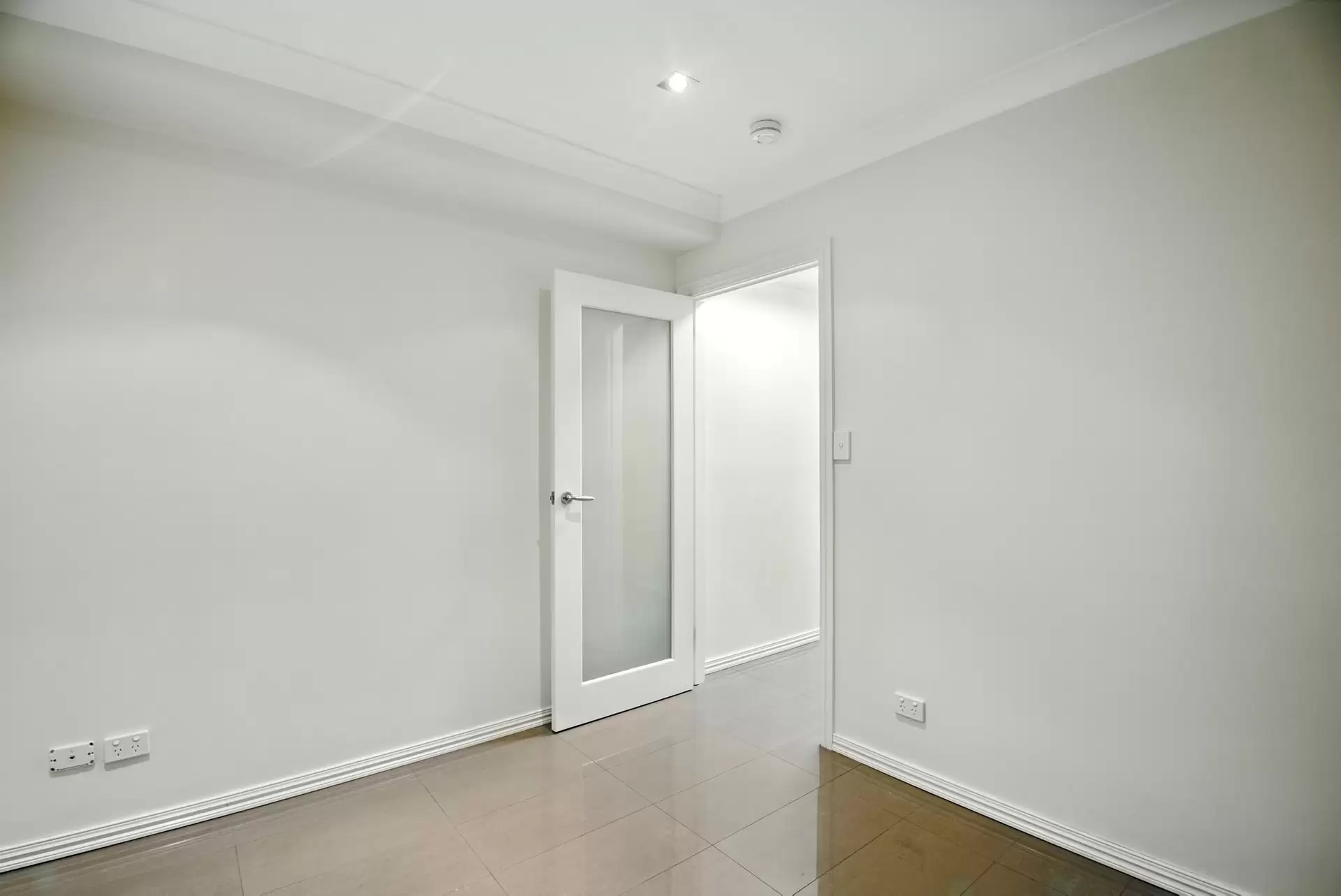 27 Grenier Street, Spring Hill Leased by Aurora Property - image 1