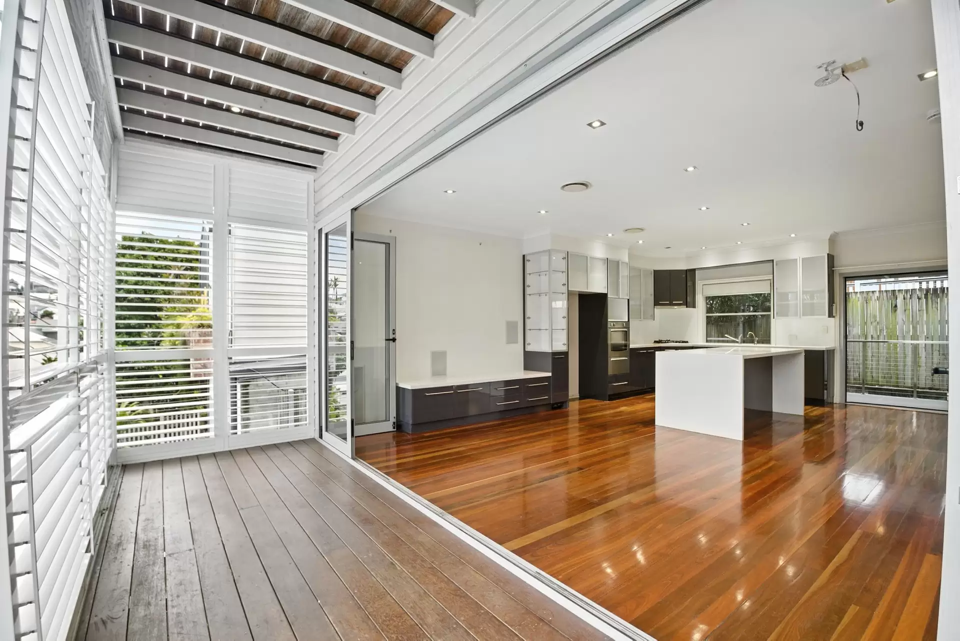 27 Grenier Street, Spring Hill Leased by Aurora Property - image 1