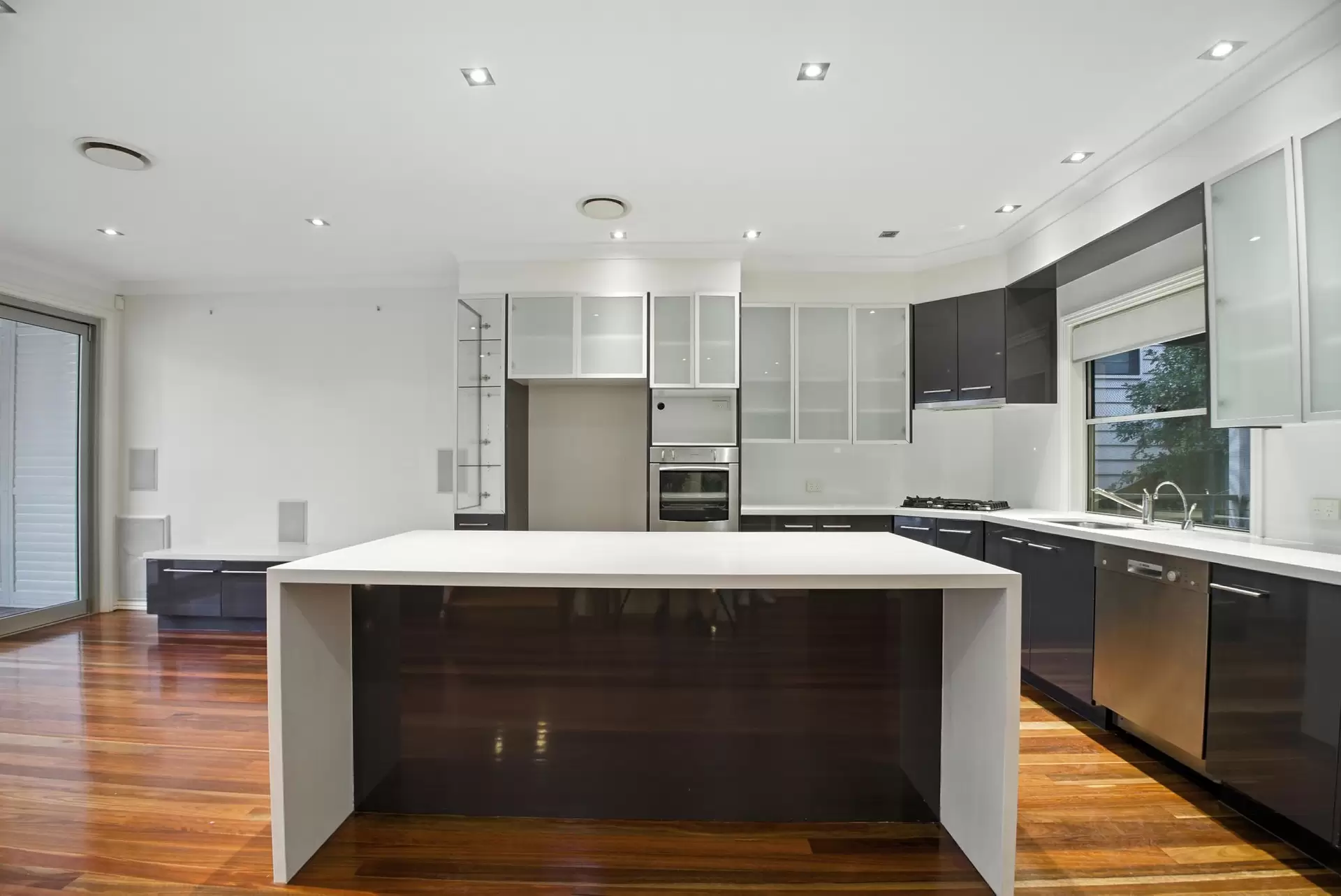 27 Grenier Street, Spring Hill Leased by Aurora Property - image 1