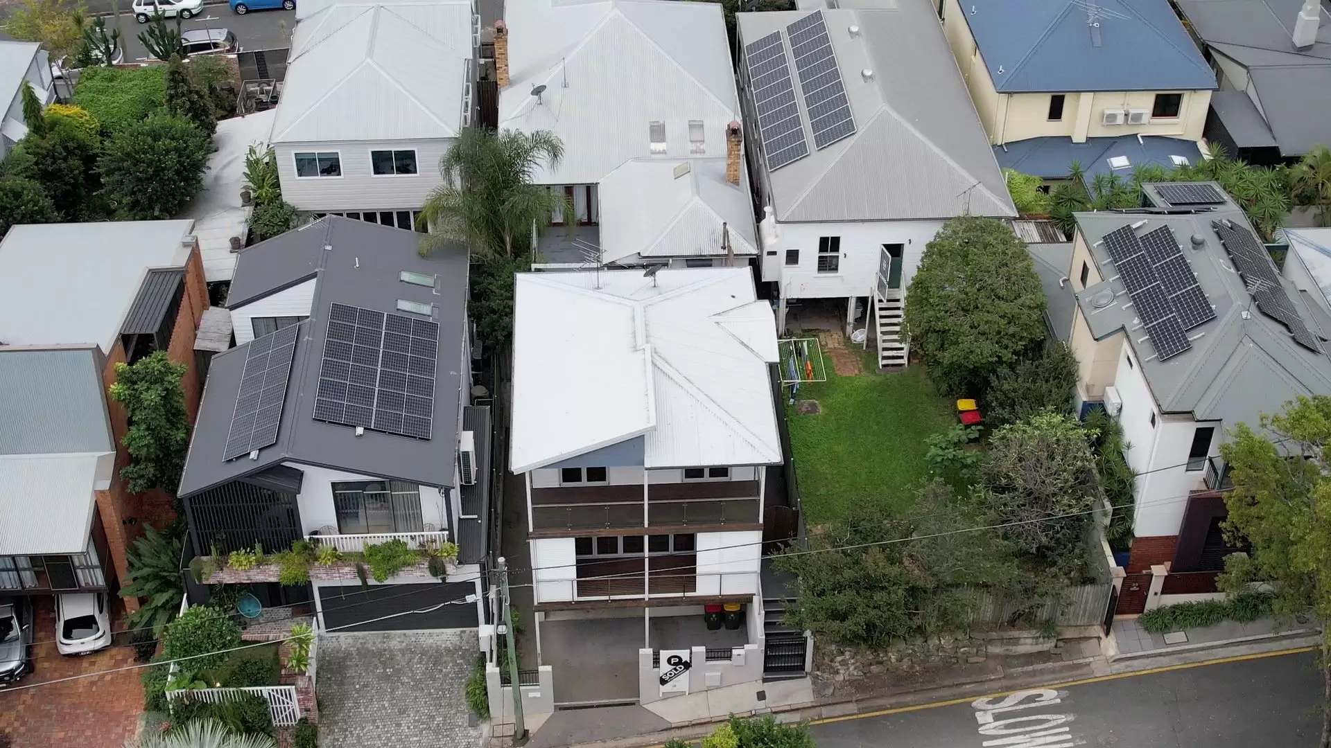 27 Grenier Street, Spring Hill Leased by Aurora Property - image 3
