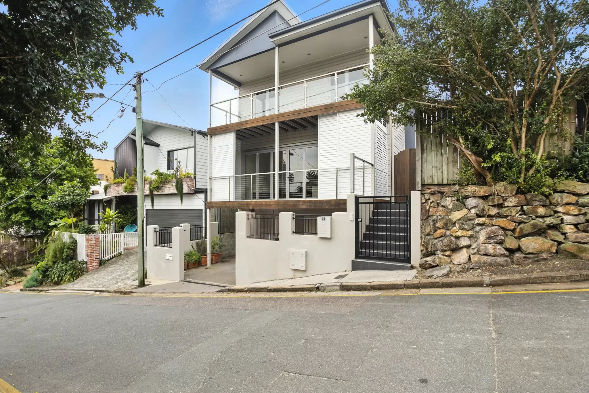 27 Grenier Street, Spring Hill Leased by Aurora Property - image 1
