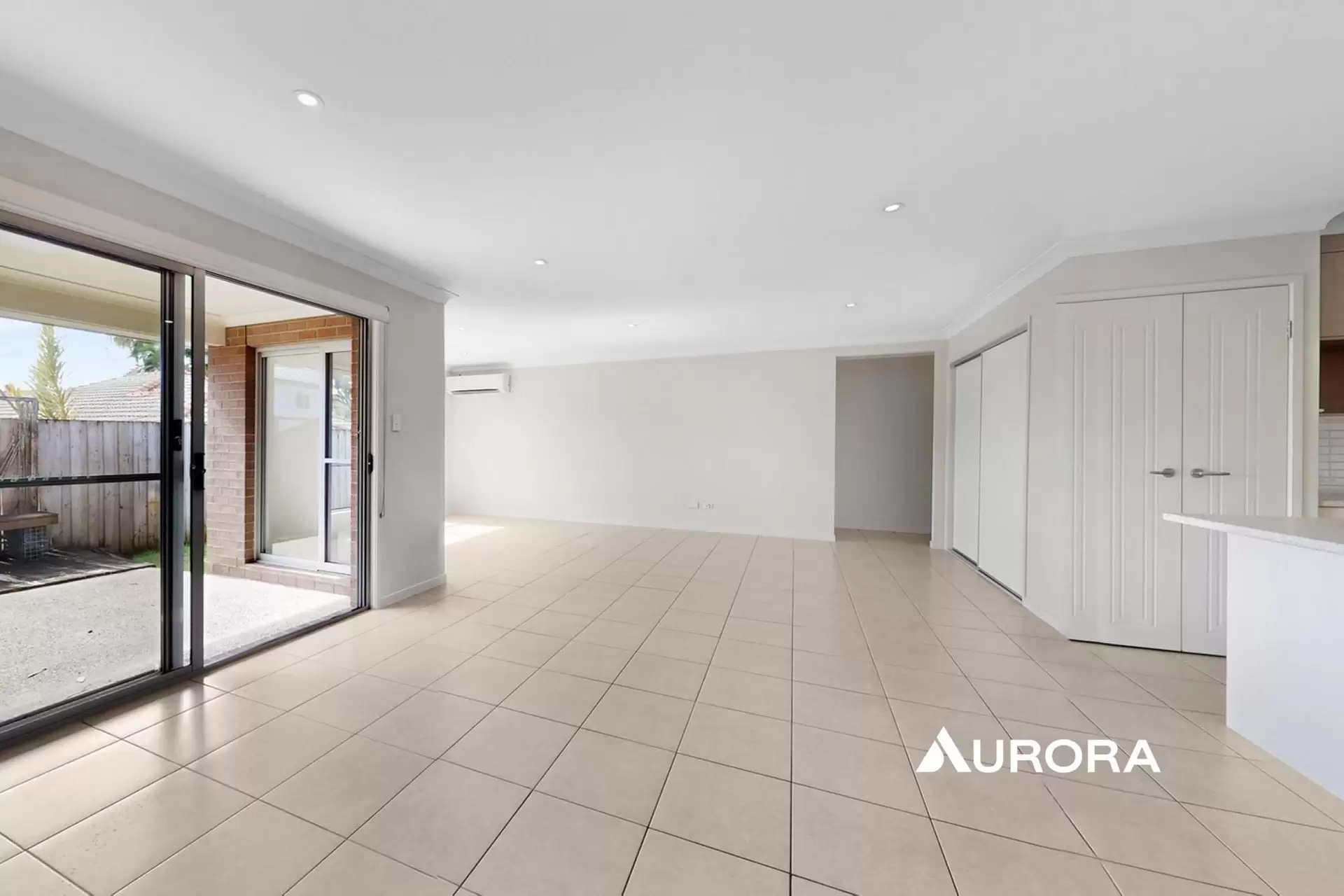 2/9 Pistachio Court, Birkdale Leased by Aurora Property - image 1