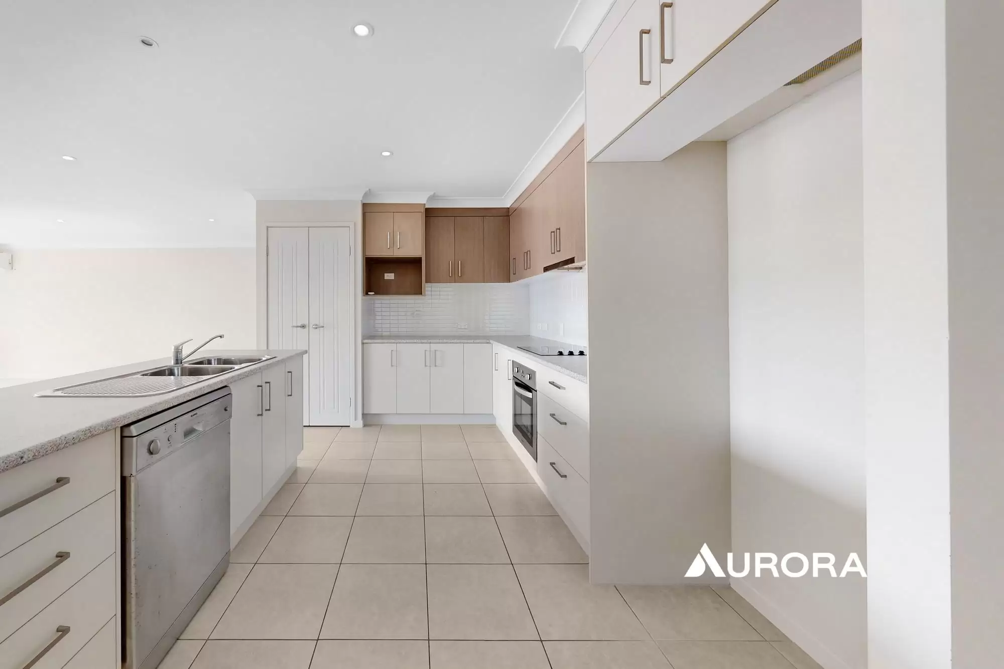 2/9 Pistachio Court, Birkdale Leased by Aurora Property - image 3