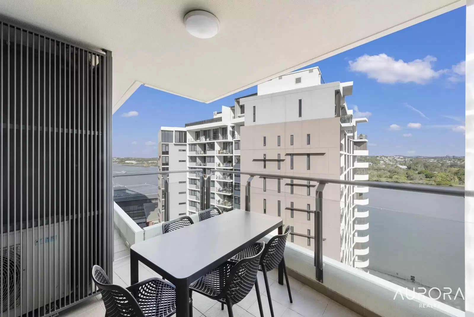 51304/37B Harbour Road, Hamilton Leased by Aurora Property - image 3