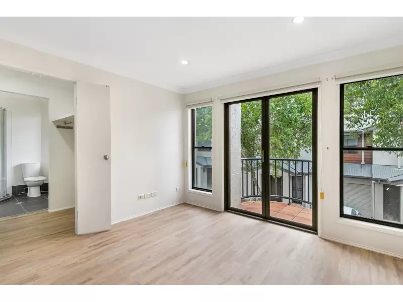 11/34 Parker Street, Newmarket Leased by Aurora Property - image 6